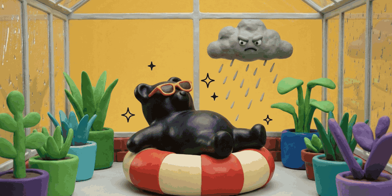 SPLASH RAIN OR SHINE